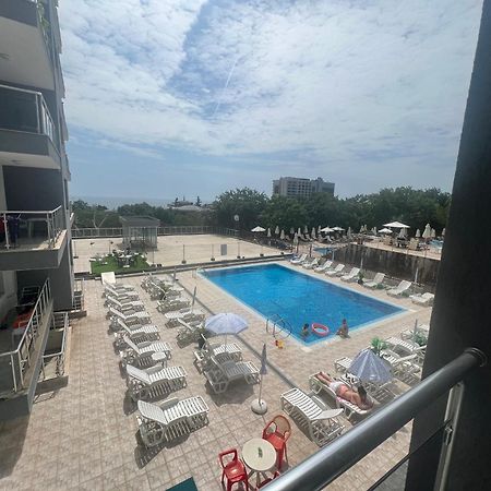 Dilov Apartments In Yalta Golden Sands Esterno foto