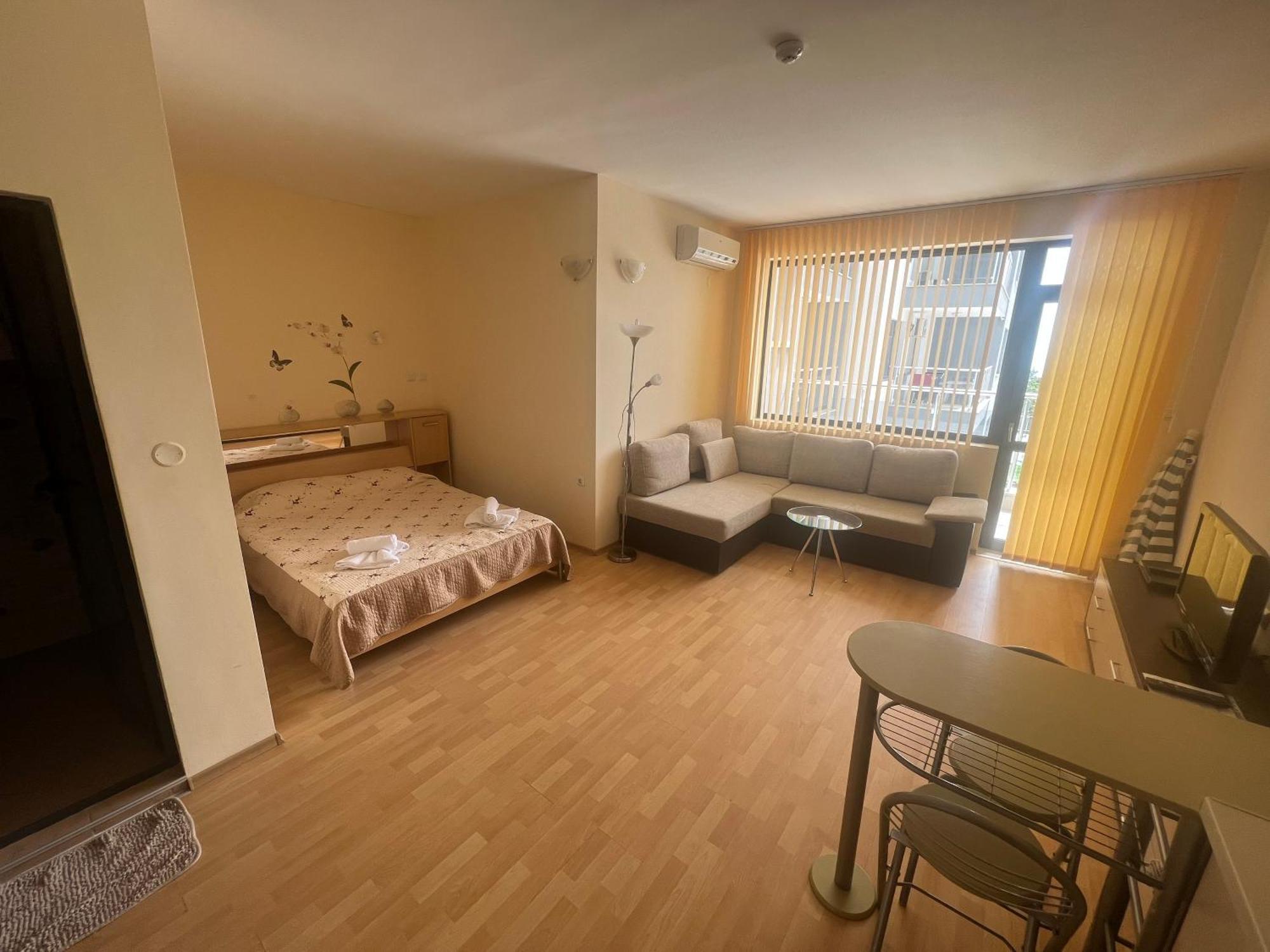 Dilov Apartments In Yalta Golden Sands Esterno foto
